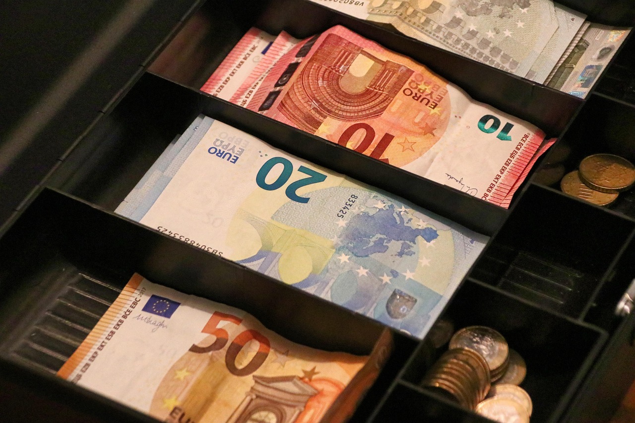 découvrez tout ce qu'il faut savoir sur la cession et l'achat d'entreprise : étapes clés, conseils d'experts et solutions pour réussir votre business transfer en toute sérénité.